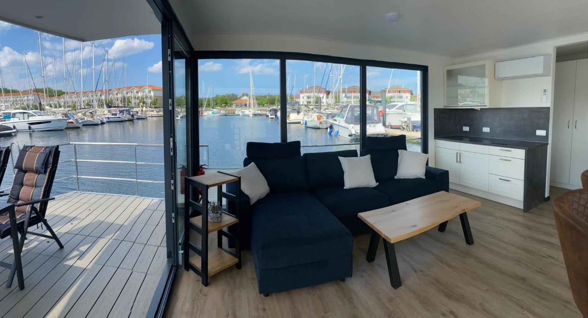 Urlaub Auf Dem Wasser Mit Einmaligen Ausblick - Well Hausboote Boltenhagen 10 Ngoại thất bức ảnh