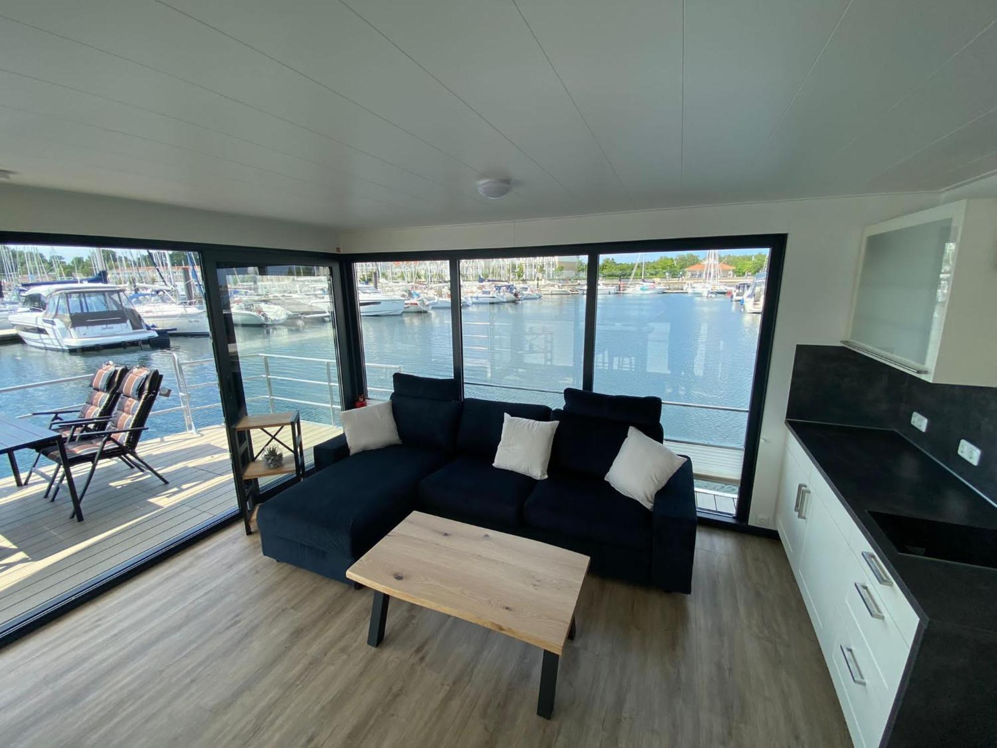 Urlaub Auf Dem Wasser Mit Einmaligen Ausblick - Well Hausboote Boltenhagen 10 Ngoại thất bức ảnh